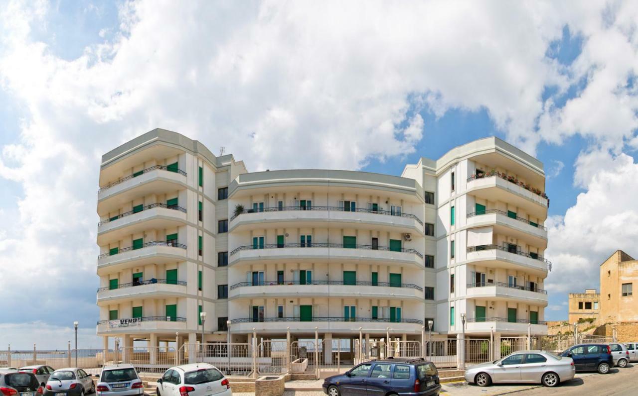 Bluemarine Apartment Галиполи Екстериор снимка