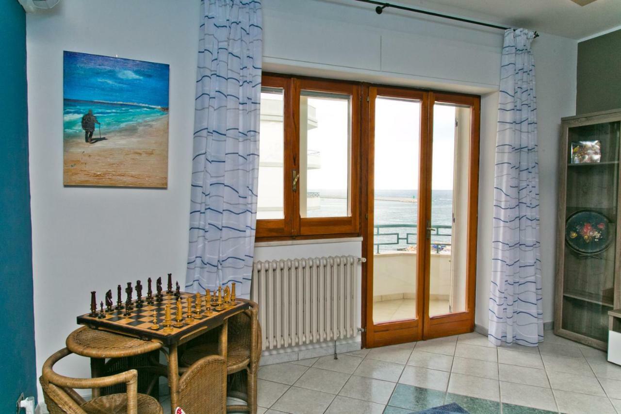 Bluemarine Apartment Галиполи Екстериор снимка