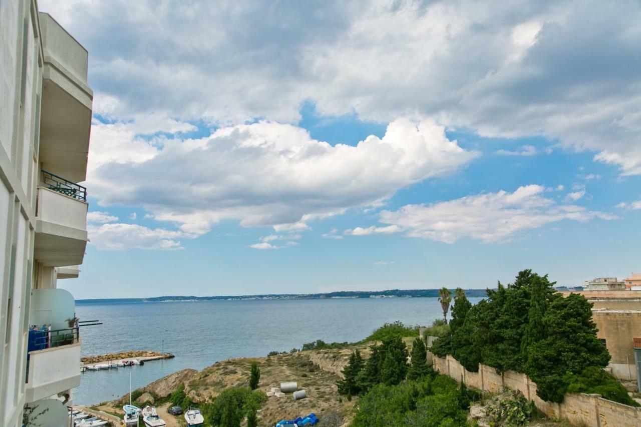 Bluemarine Apartment Галиполи Екстериор снимка