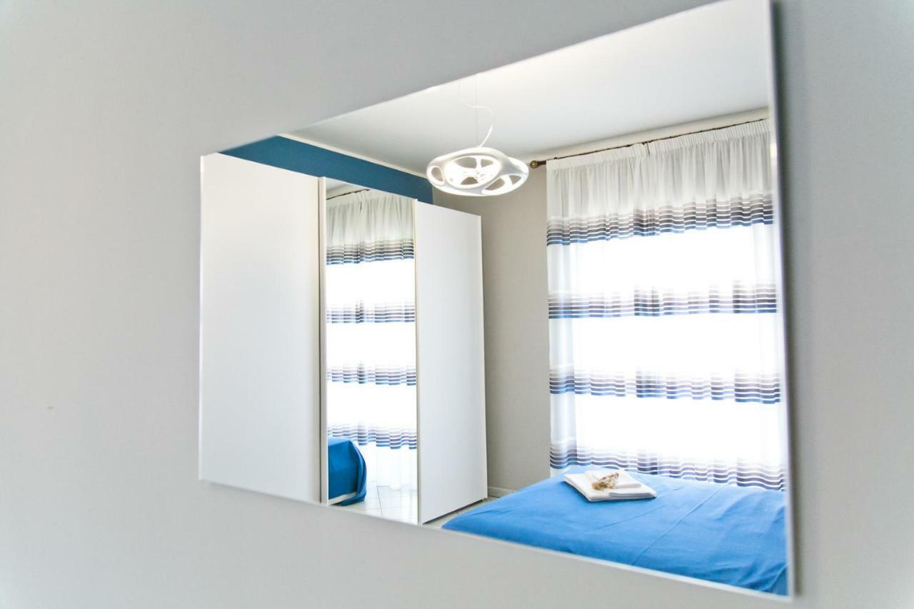 Bluemarine Apartment Галиполи Екстериор снимка